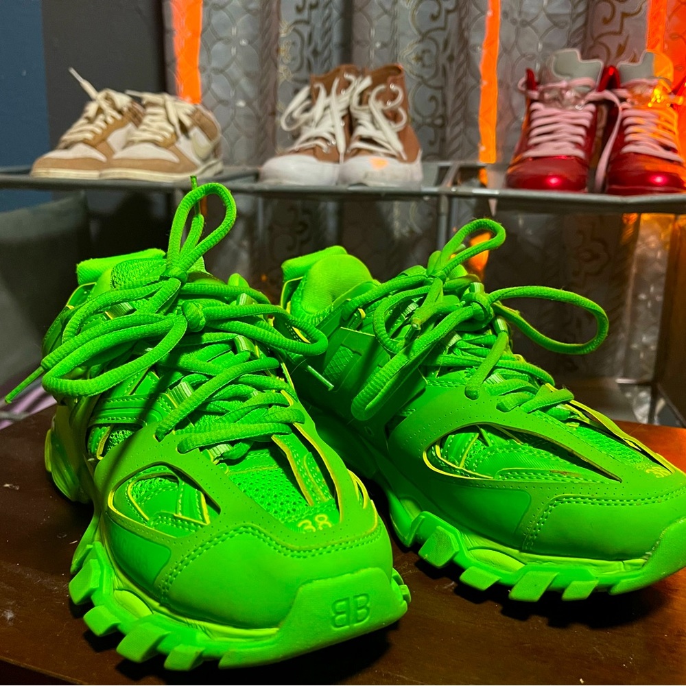 Balenciaga Track